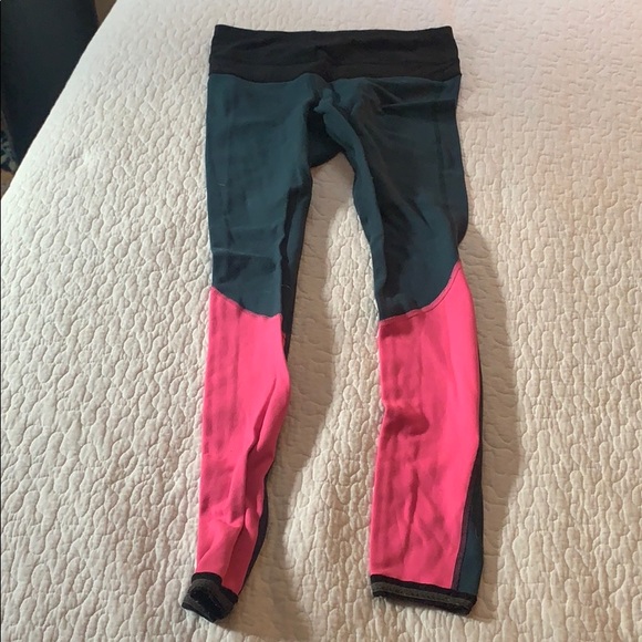 lululemon athletica Pants - Lulu lemon reversible color block leggings